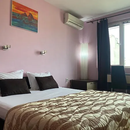 Holidays Bourgas Apartman *